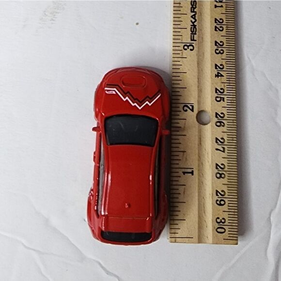 Hot Wheels 2021 Subaru car die cast red - Picture 6 of 8
